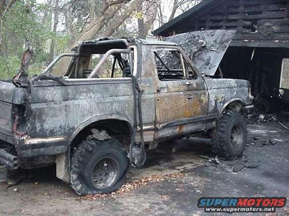 burned.jpg may it rest in peices.
i bought it back, and have used or sold off all the drivetrain.
burned nov19th after a night of wheeling in the garage after shutdown.  faulty ignition switch.