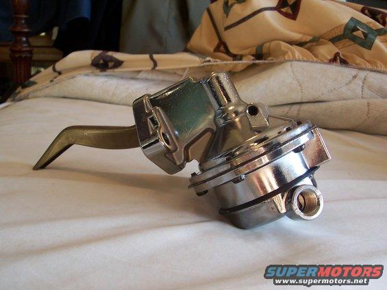 mechfuelpump.jpg Summit brand Mechanical fuel pump
March '07