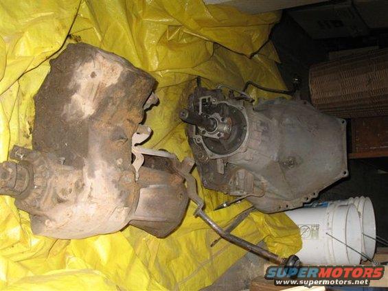 np205-and-c6.jpg Big Block NP 205 and C6