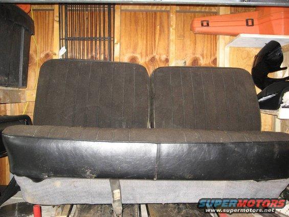picture23.jpg Ford 50/50 split front seat
Newly wrapped> Black