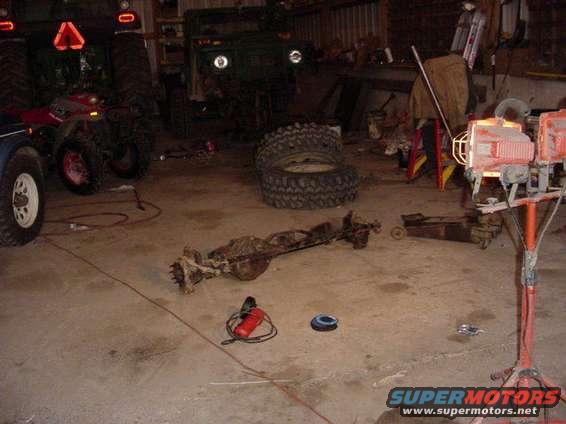 axleturning1.jpg grinding the welds