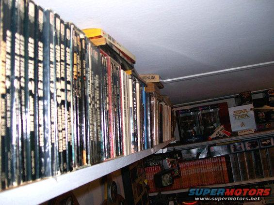 star-trek-books1804.jpg 