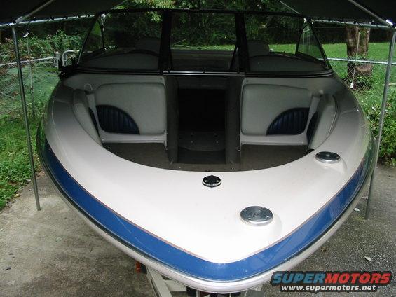 front.jpg shot of the front. you can see the two mounts for the detachable trolling motor.