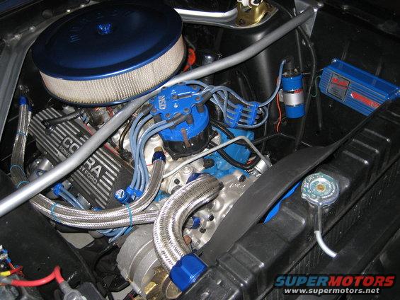 img_0274.jpg Engine bay 2nd gen - after painting ingition and new wires.