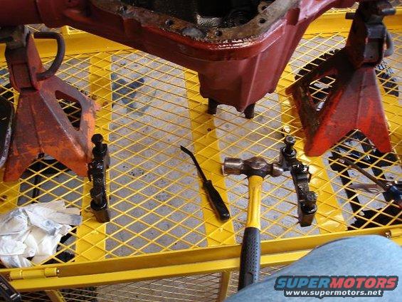 024.jpg keep bearing caps side specific