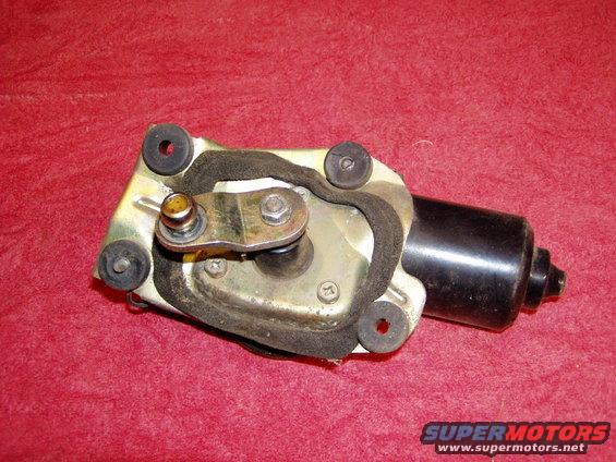 p1010028.jpg Front wiper motor