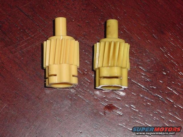If your gear looks like the one on the right, and your speedo isn't working right...guess what, you need a new one.  www.broncograveyard.com has them