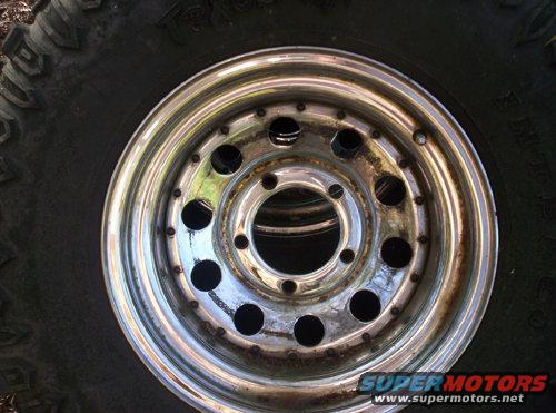 picture004.jpg again, before cleaning up