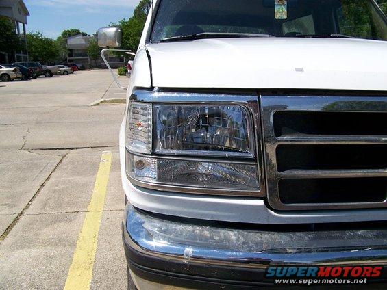 Front view of a 1995 Ford Bronco with chrome grille and headlights