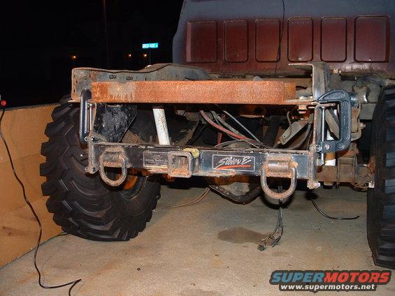 hitch.jpg $30 score... however I think im going to have to modify it... hangs WAAAYYY TOO LOW!!!!