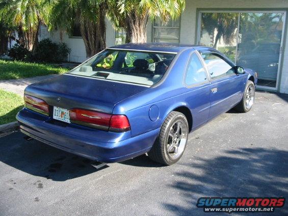 Blue 1995 Ford Thunderbird rear view