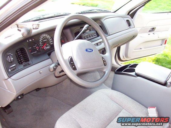 100_0009.jpg center console