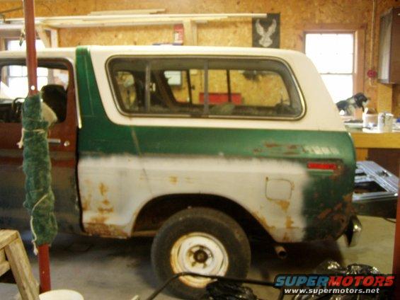 1/4 looks good but alot of shady bodywork under that primer