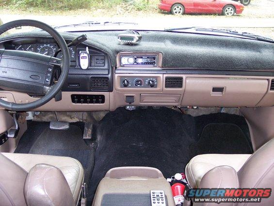 100_0893.jpg Dashboard (including partially complete switch panel)