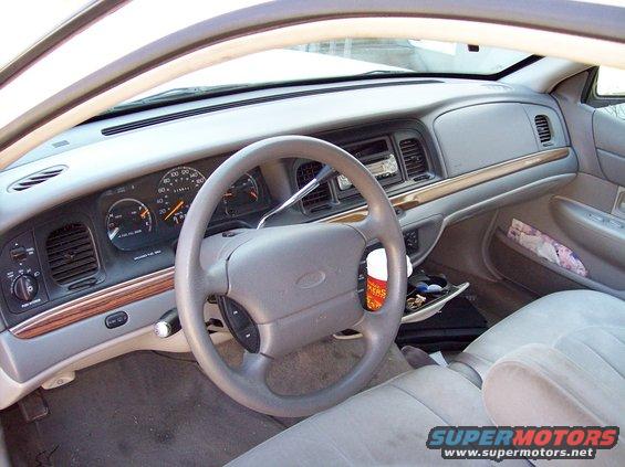 100_1245.jpg The interior, complete with Pioneer radio/CD