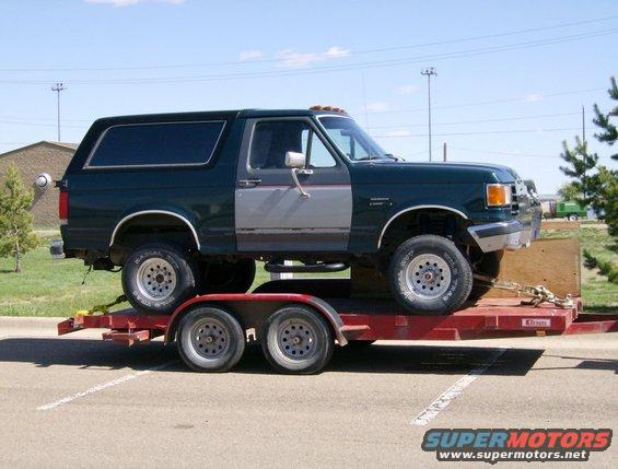 towing-bronco-2.jpg 