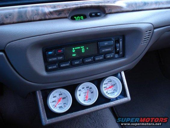 new-gauges.jpg 