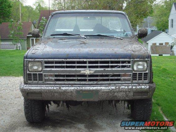 021.jpg I was pushing mud-water deep enough to hit the bottom of the chevy emblem!!!