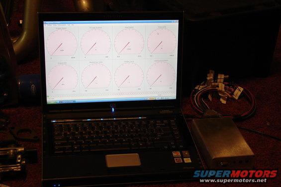 dsc01295.jpg HP DV5000 series loaded with Megatune engine management software