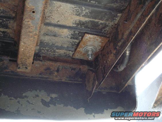 005.jpg ...Improvise with 1/4" steel plates, that is...