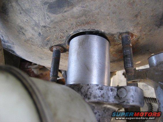 img_0631.jpg problem, new big master cylinder won't fit in old booster, but thats ok because the plunger contacts first