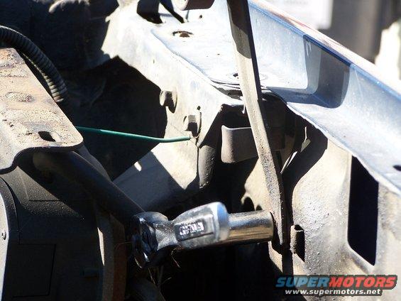 hood-spring.jpg Hood spring