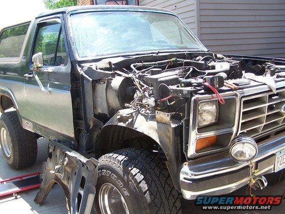 passenger-side.jpg Passenger side Off