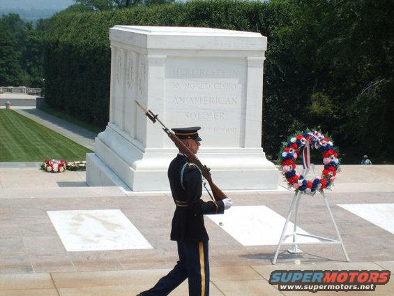 Tomb of the Unknown Soldier with a wreath and a guard