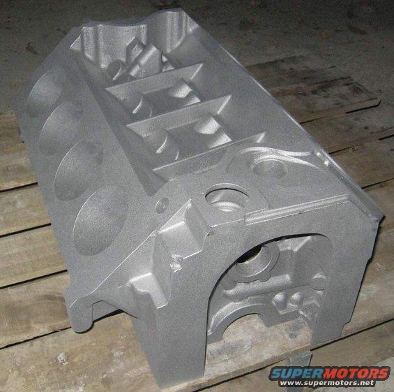 cleanedup3.jpg it's solid all the way through with no waterjackets

