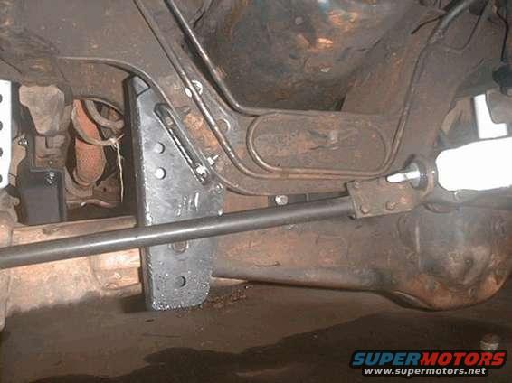 driver_side_axle_drop.jpg new axle pivot 