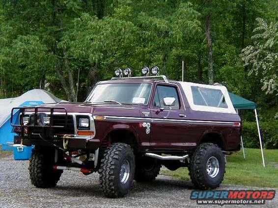 tellico_002.jpg Marty Copeland's 79 w/9" lift