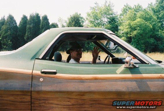 659801r1044.jpg Dennis on a 60 mph pass on my left.  At least he used a signal!