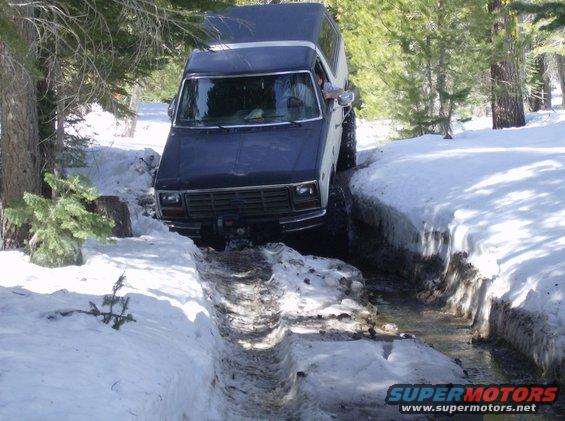 bronco105.jpg 