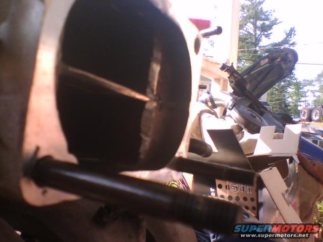 Knife edged ZE manifold