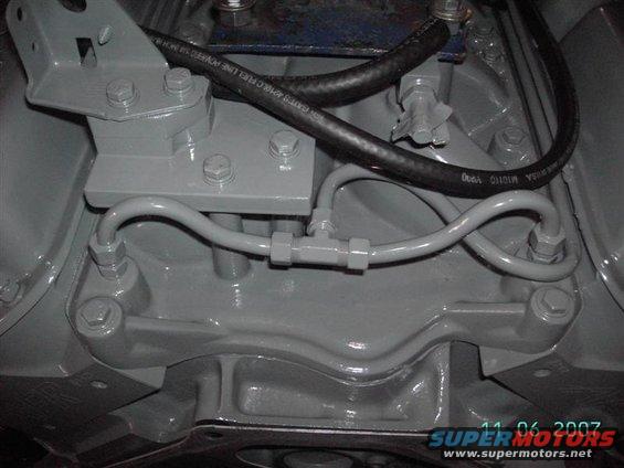 pict1038-(medium).jpg Sneaky rear cylinder cooling mod