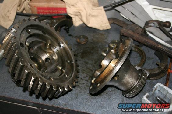 Carrier and bull gear, partly disassembled to weld up the spiders