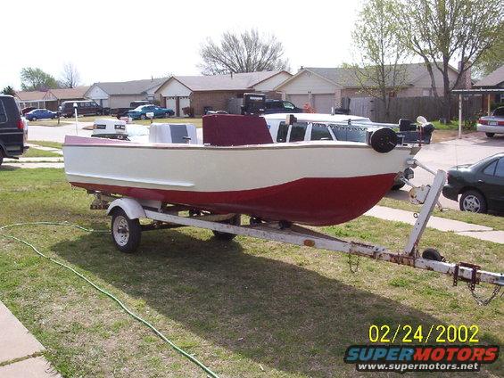 boat1.jpg 