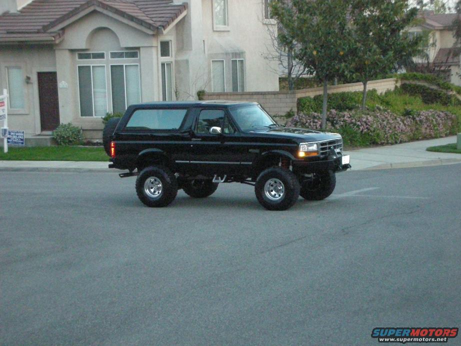1996 Ford Bronco photo