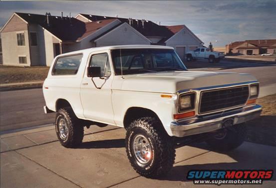 bronco-3.jpg 