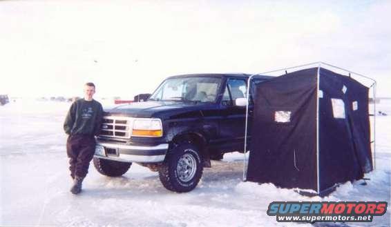 mw2.jpg Ice Fishing at Red Lake,MN