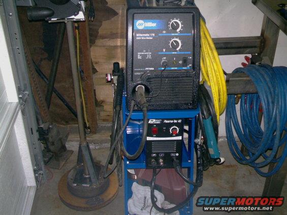 Miller Millermatic 175 welder and Plasma-Tec 40 on cart with cables