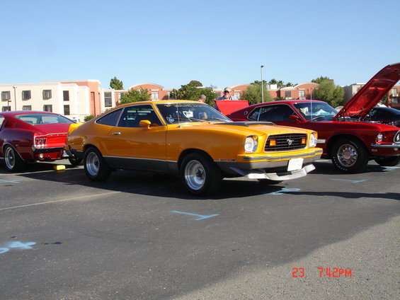 dsc01205.jpg Wild West Mustang Nationals 
On display 2  