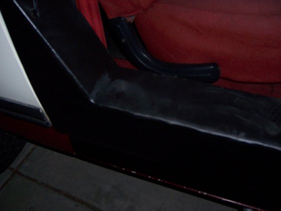 1991 Ford Bronco interior door panel and red seat