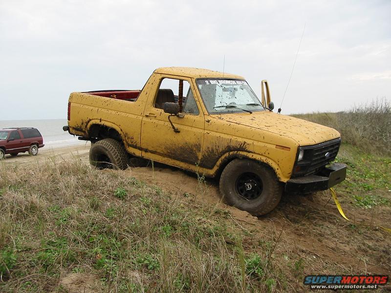 1986 Ford Bronco photo