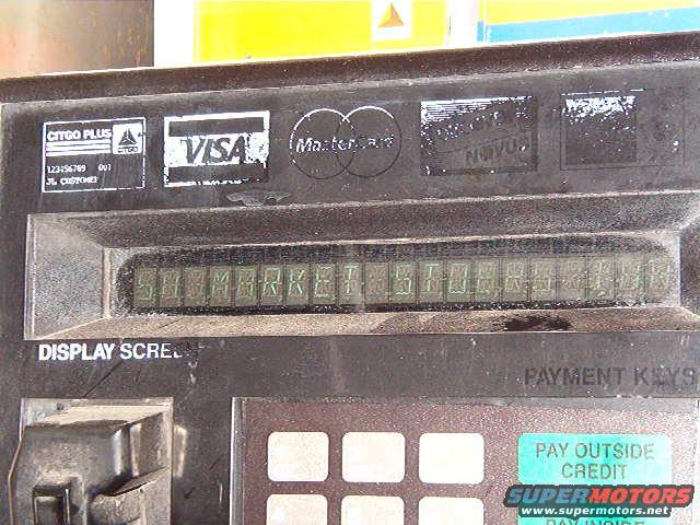 flashmarketstoers.jpg Only in Arkansas: if you look closely, you can see that they programmed it to say "THAnk you for shopping at flaSH MARKET STOERS".  