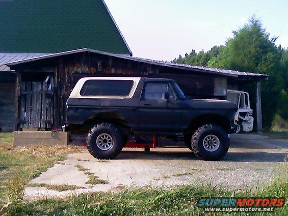 bronco3.jpg 
