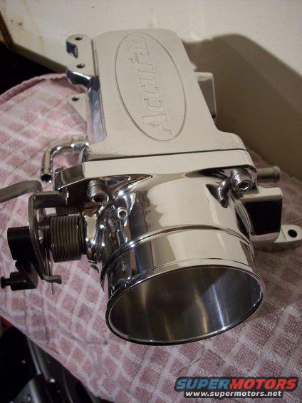 picture-027.jpg Accufab 75mm plenum and throttle body