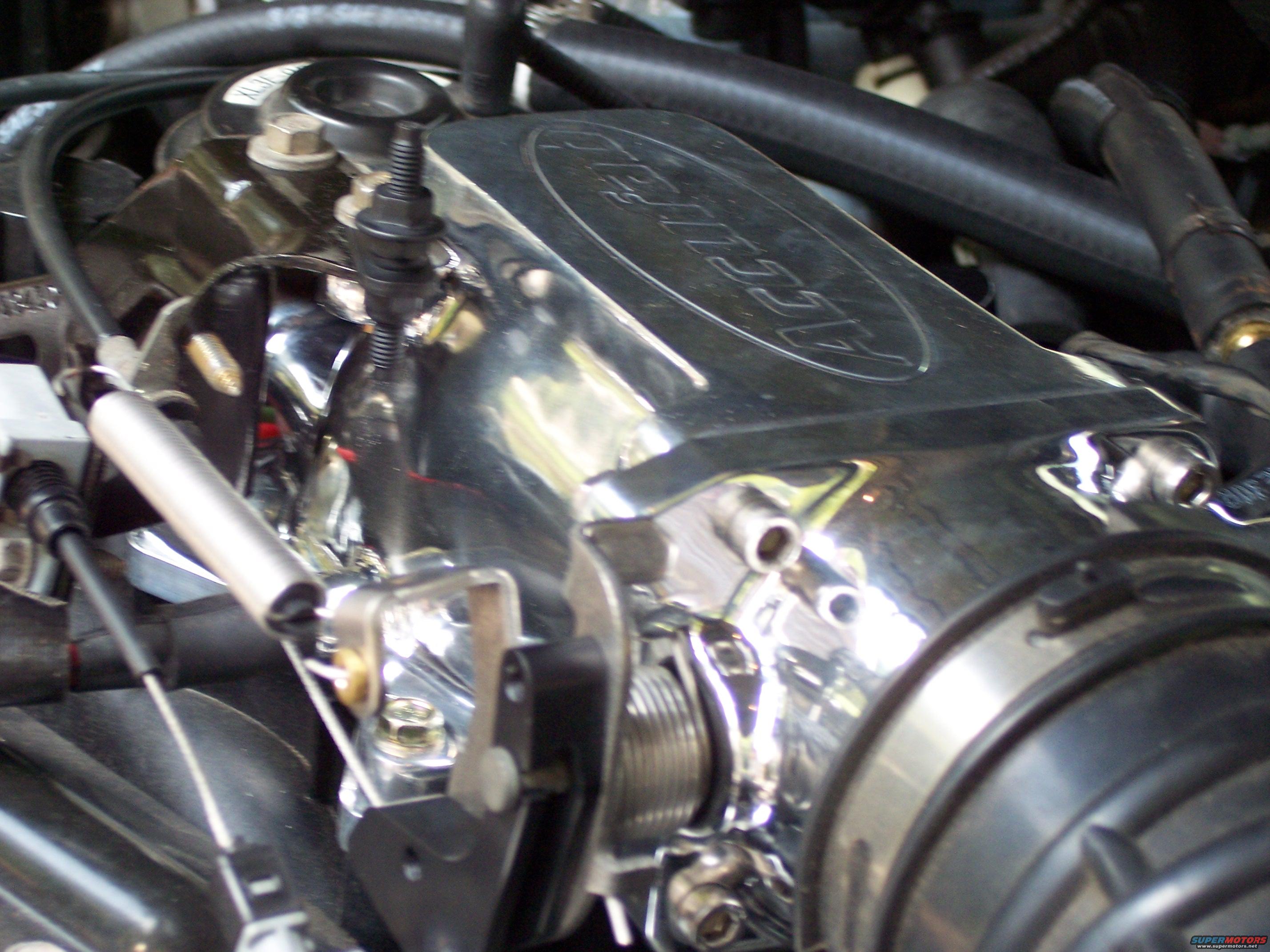 2001 Ford Crown Victoria photo