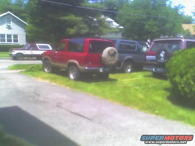 a front yard full of Bronco's