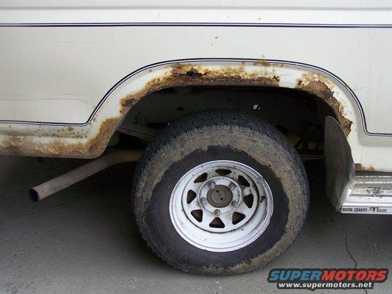 The internet ad said two-tone paint job...  